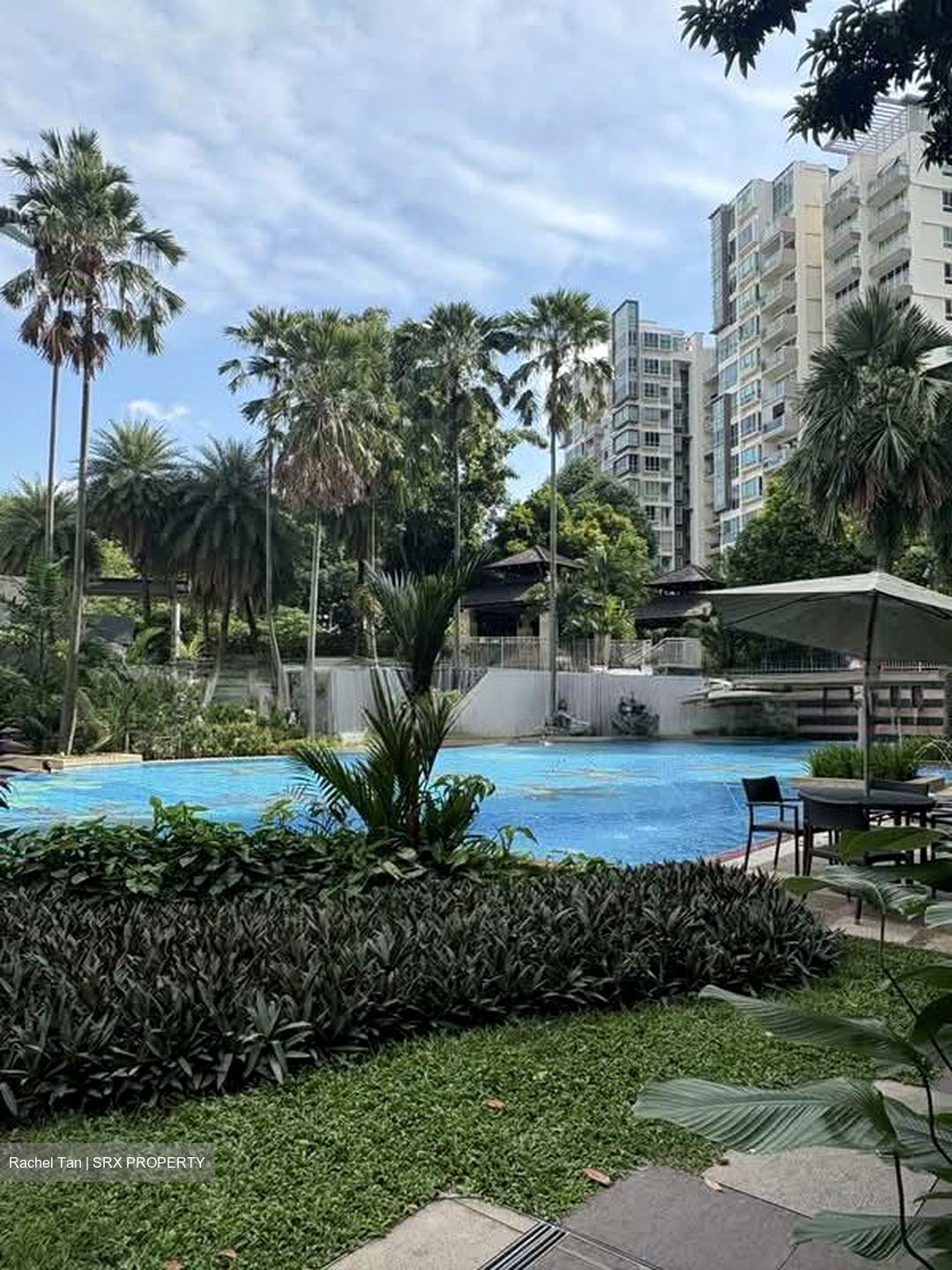Blossoms @ Woodleigh (D13), Condominium #587230501